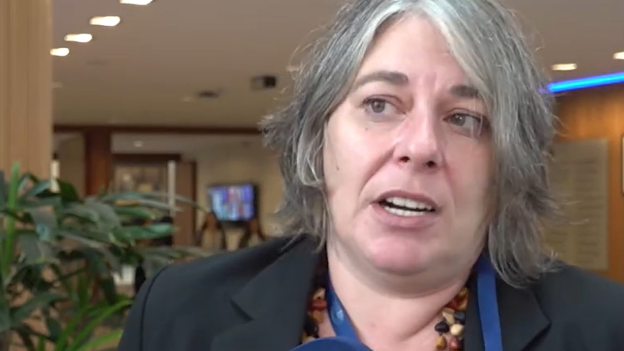Cecilia Strada: “Non possiamo permettere che la Corte penale internazionale chiuda, serve uno scudo per proteggerla dagli Usa”