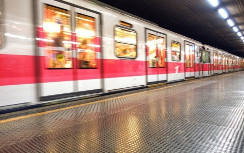 Sciopero a Milano: stop a metro, tram e autobus